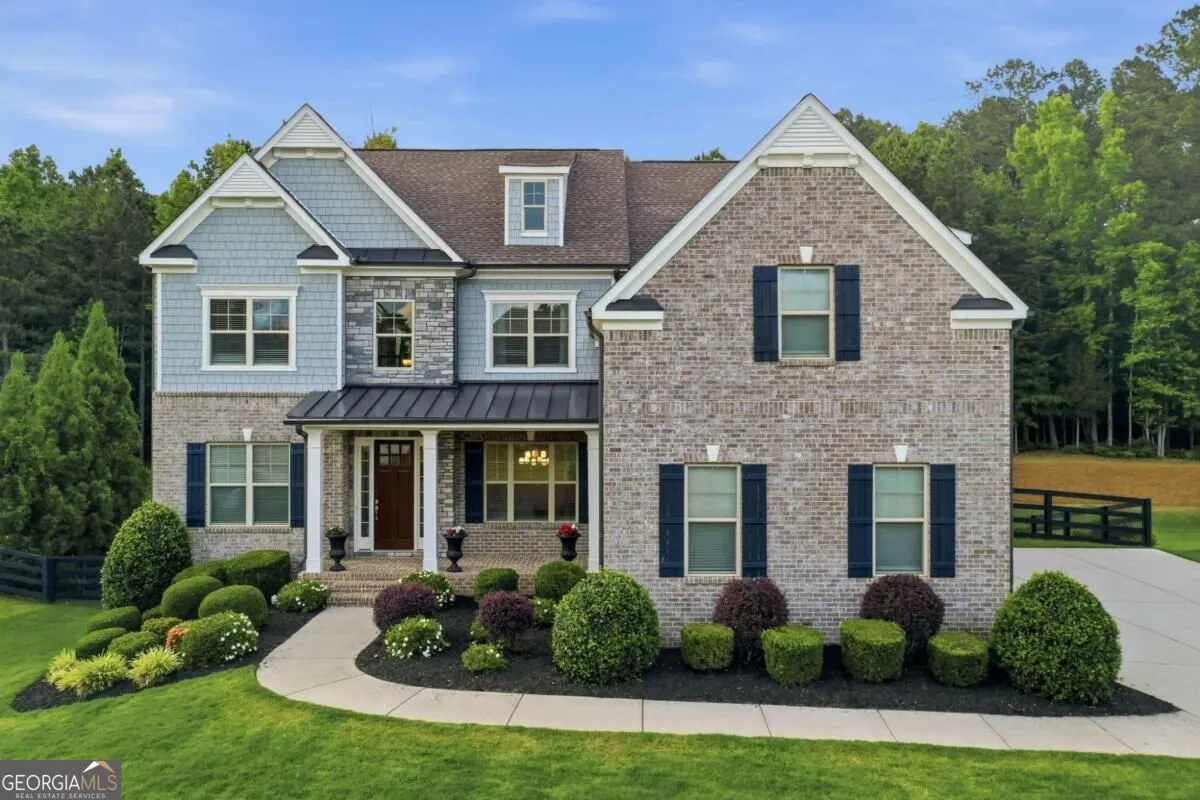 5475 Summit Oak Drive