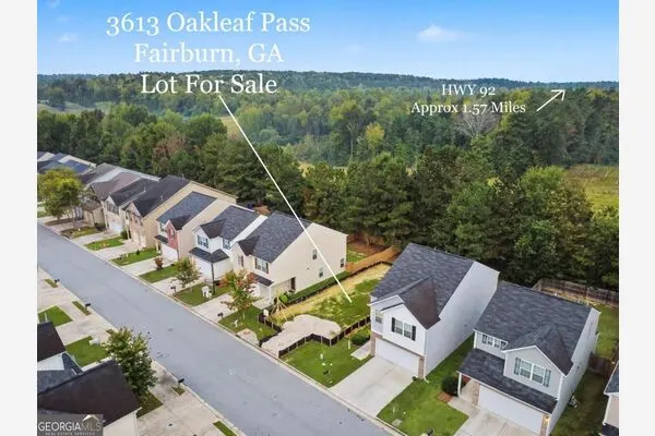 3613 Oakleaf Pass