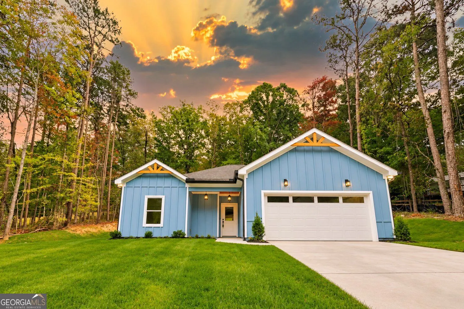 3925 Pine Tree Lane