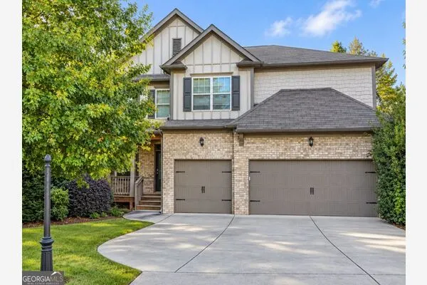 1200 Newbridge Circle