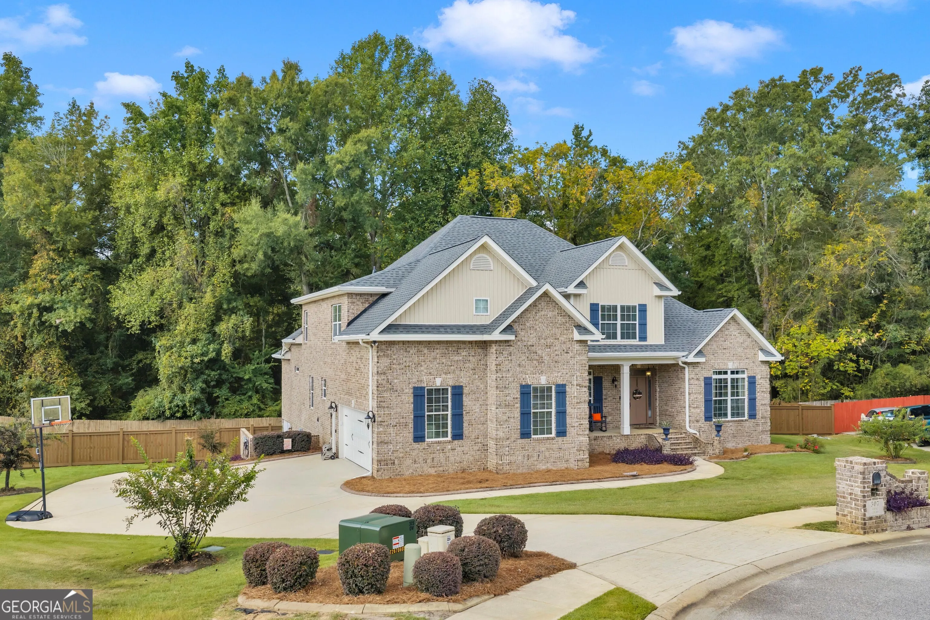 307 Opal Court