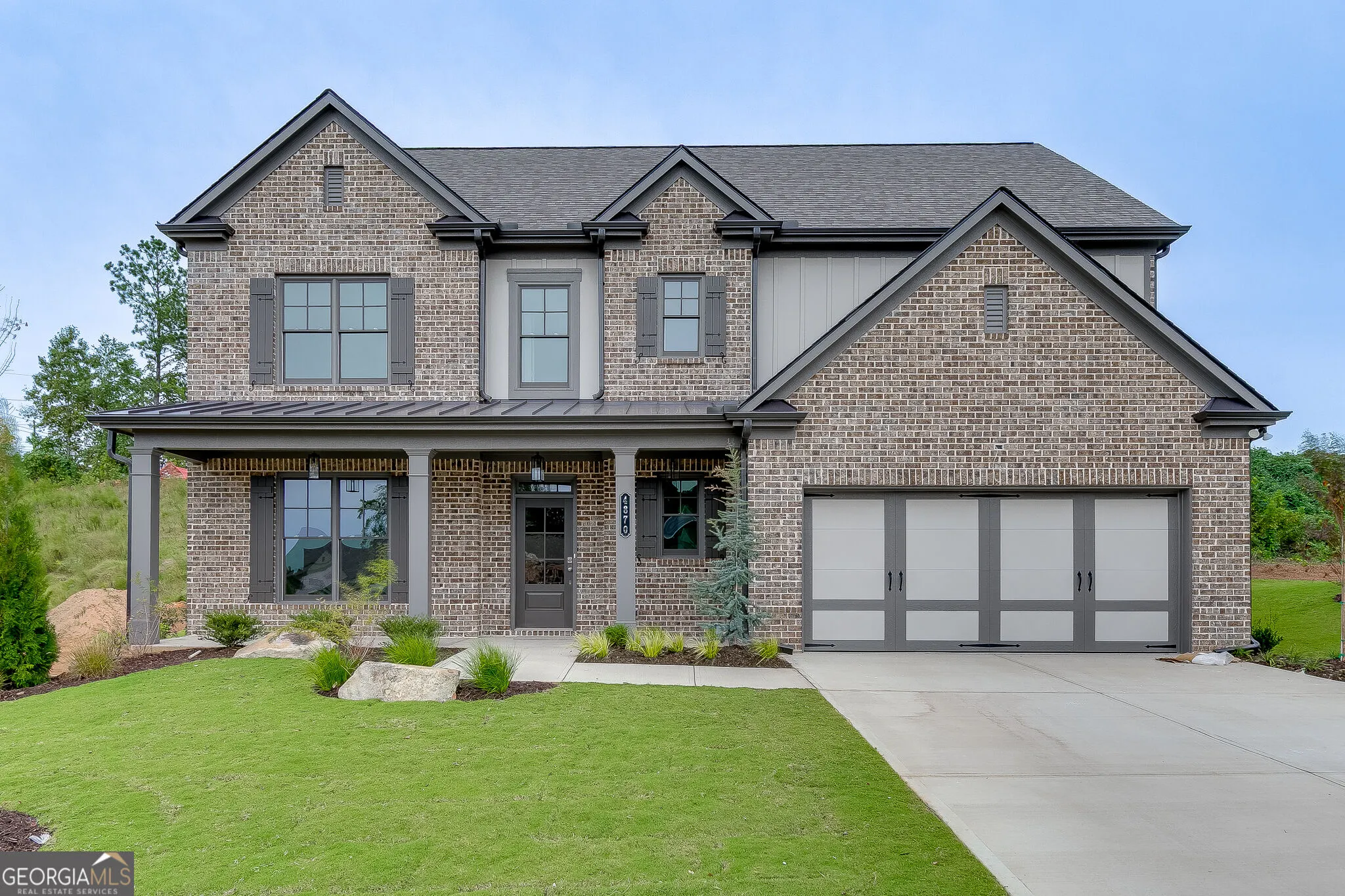 4870 Honeycrest Lane