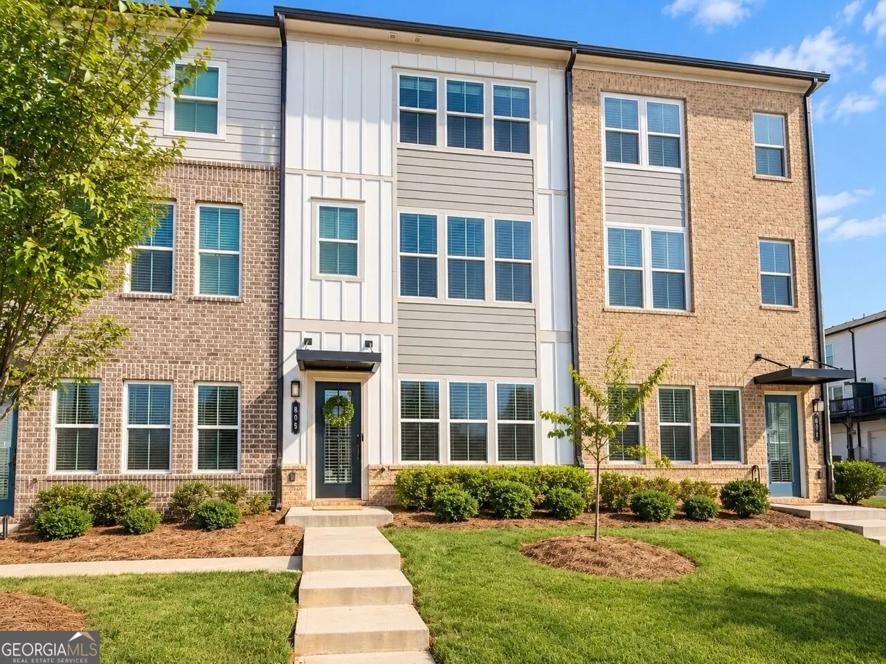 805 Cameron Trail