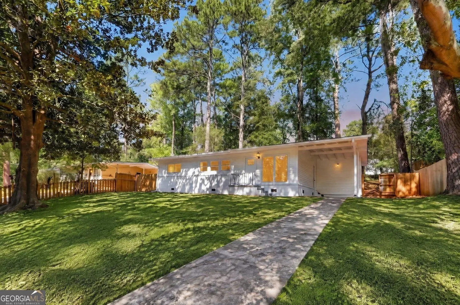 3726 Larkspur Terrace