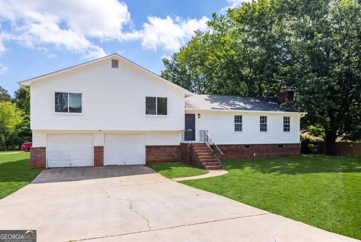 2250 Ridge Forest Drive