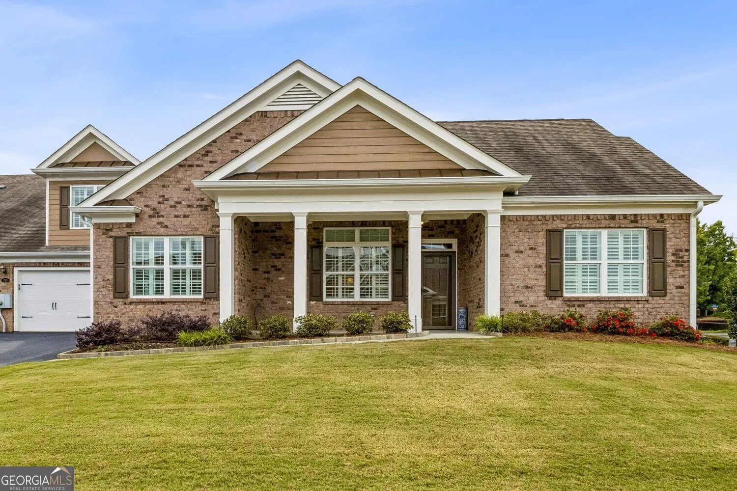 3371 Lindenridge Drive