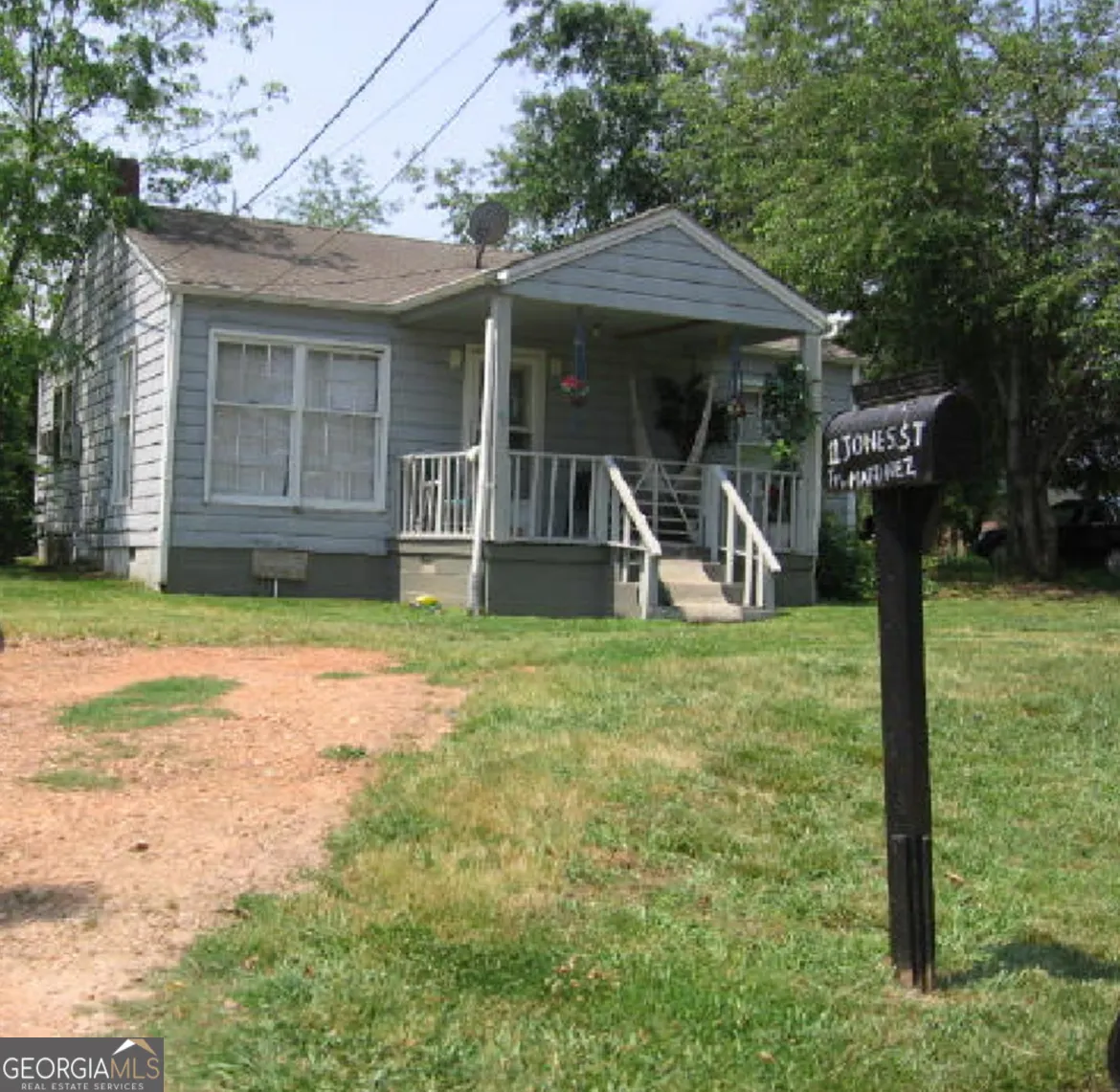 11 Jones Street