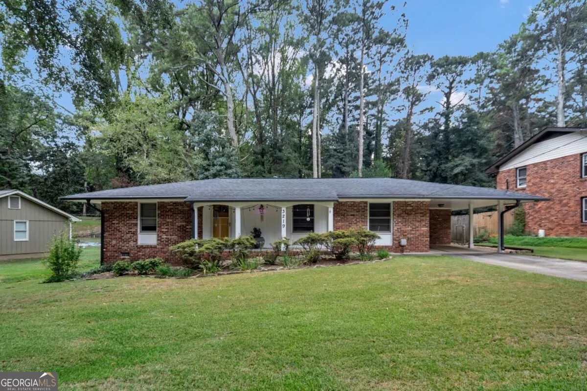 3219 Fern Drive