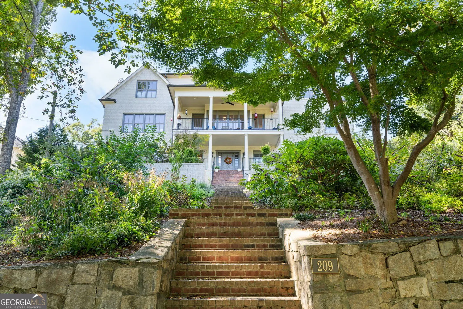 209 Little John Trail NE