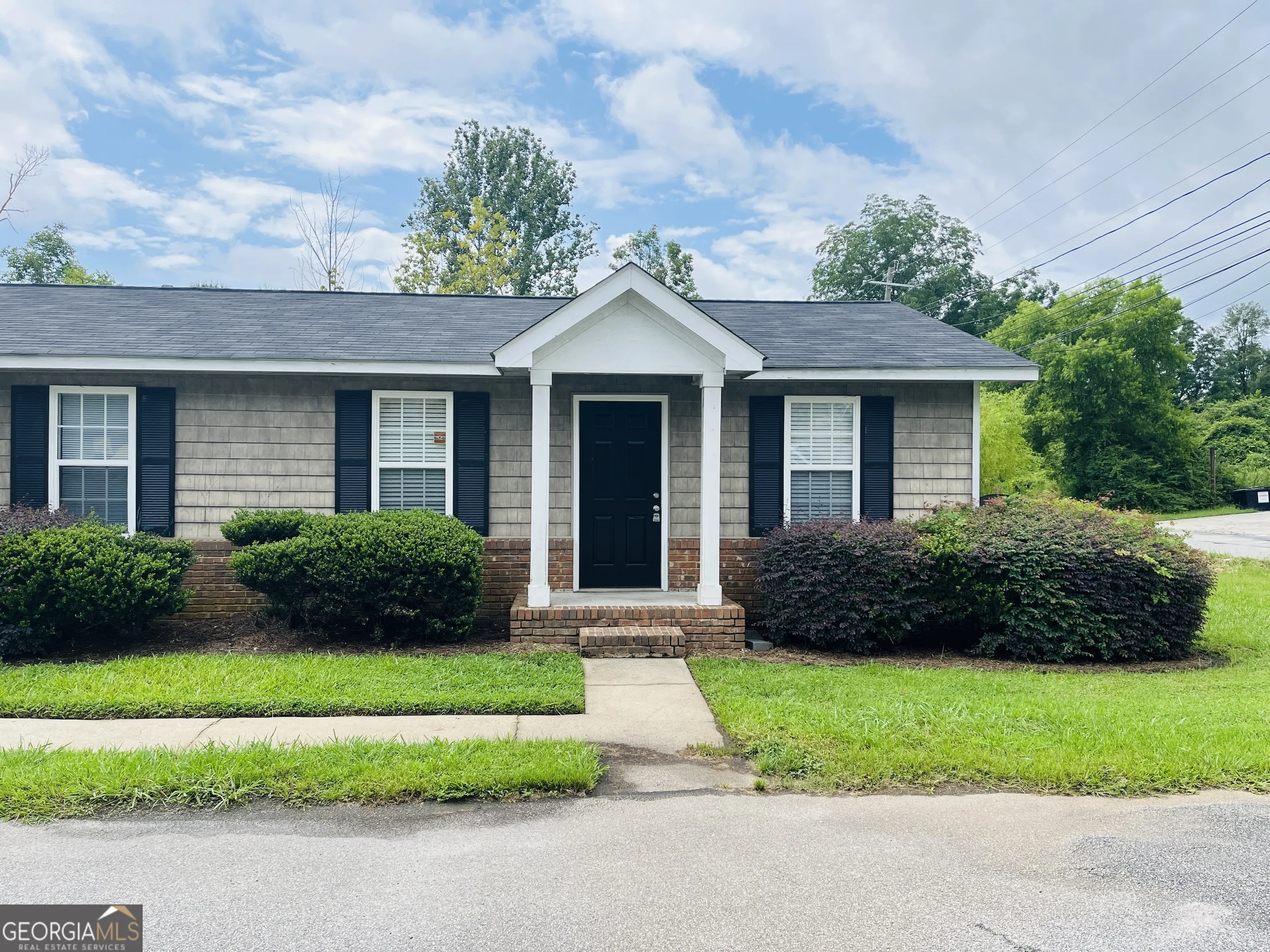 42B 47 Robinson Street #42B