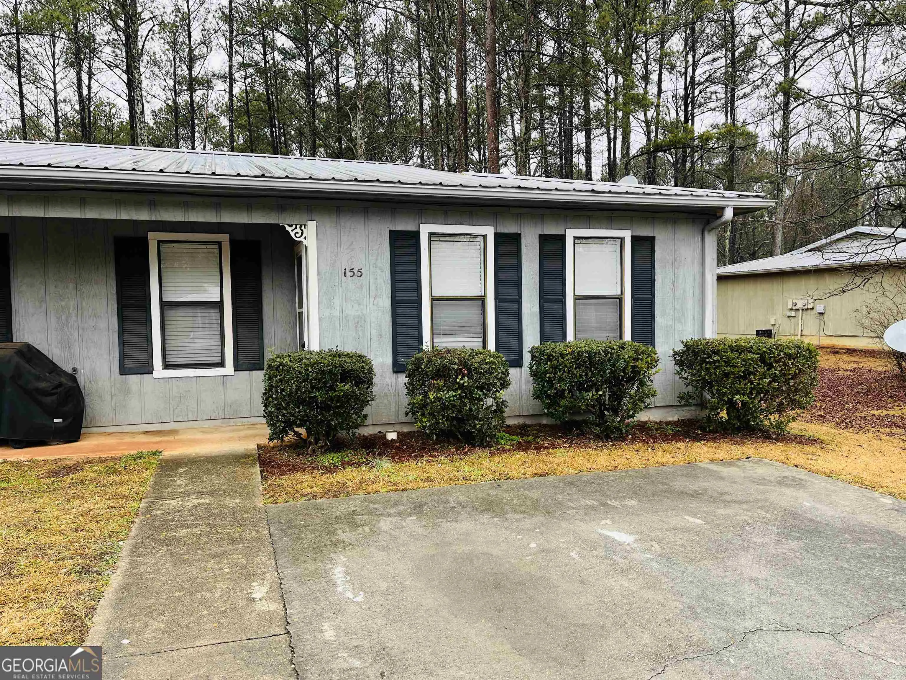 155 145 Pine Terrace #155