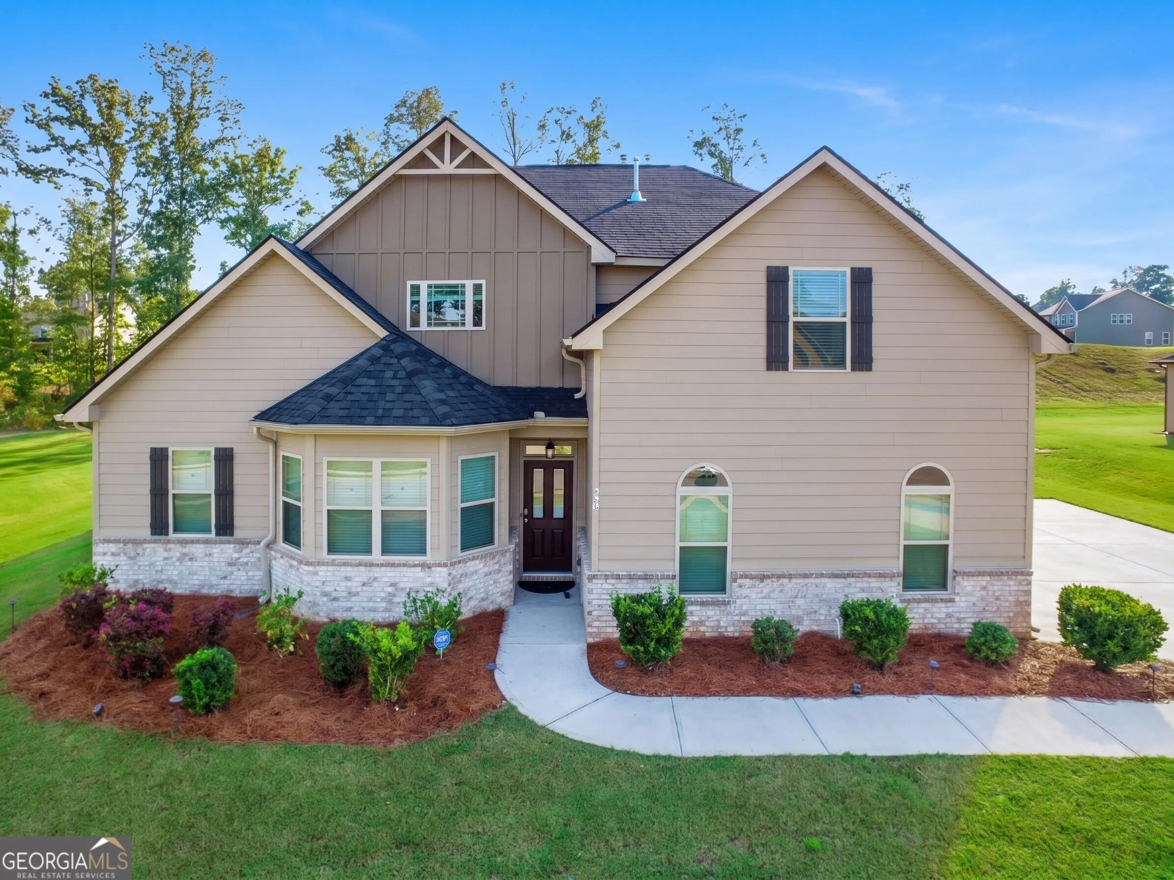 330 Darien Drive