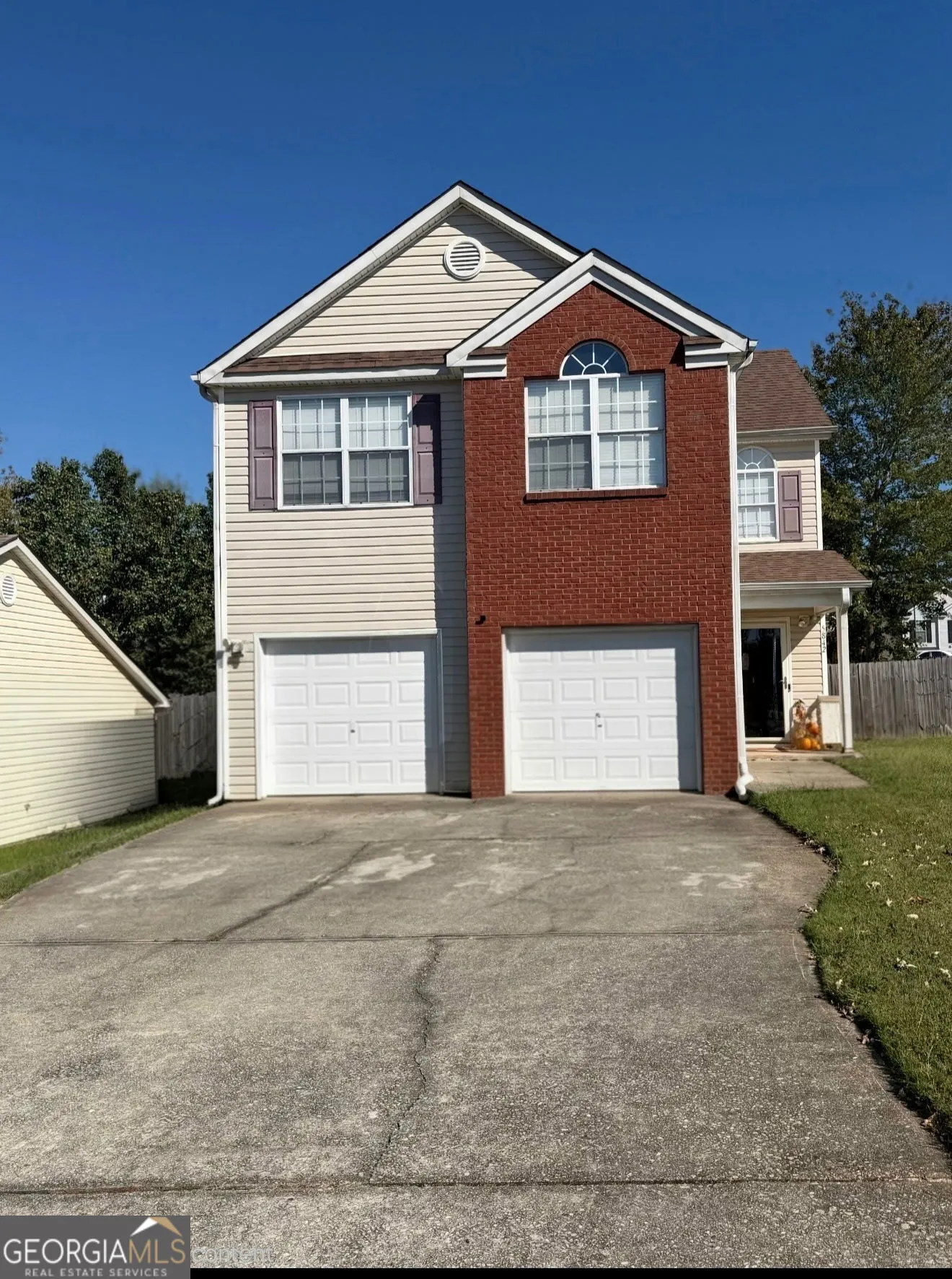 5842 Waggoner Court