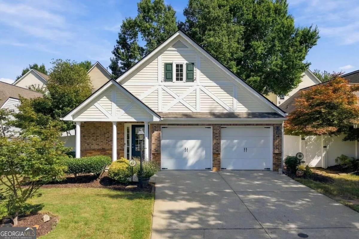 2550 Cottage View Way