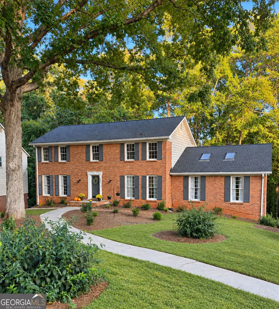 2302 Smokehouse Path