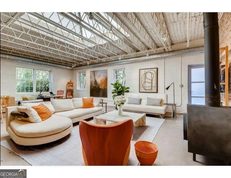 C 1933 Mclendon Avenue NE #C