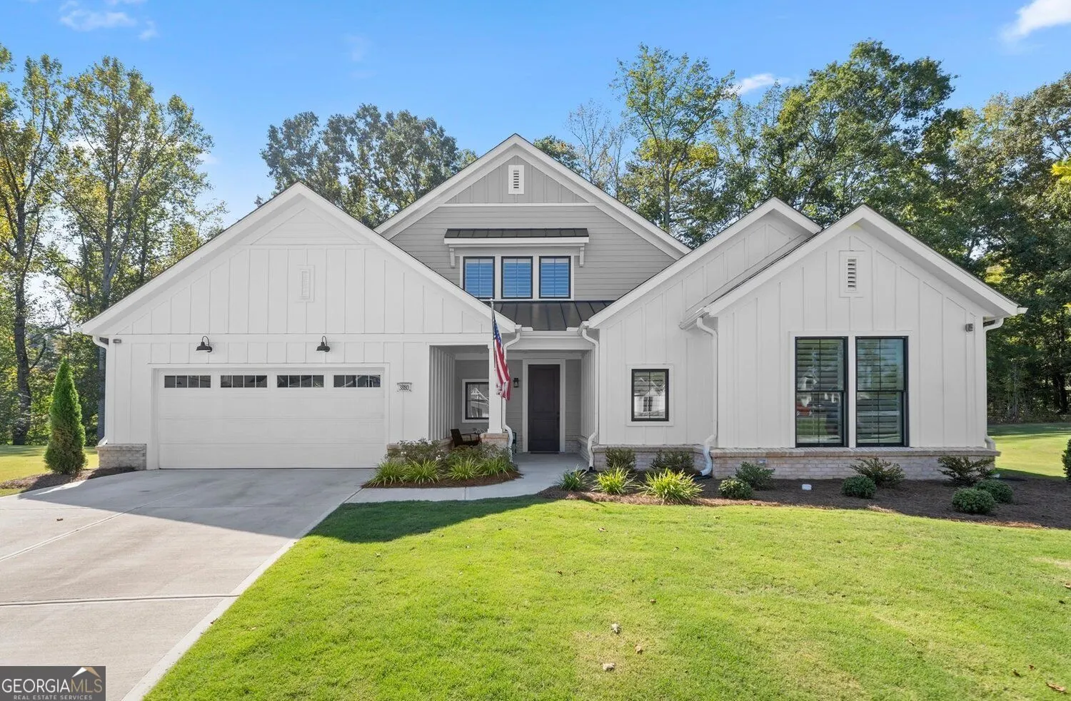 3880 Manor Court Drive