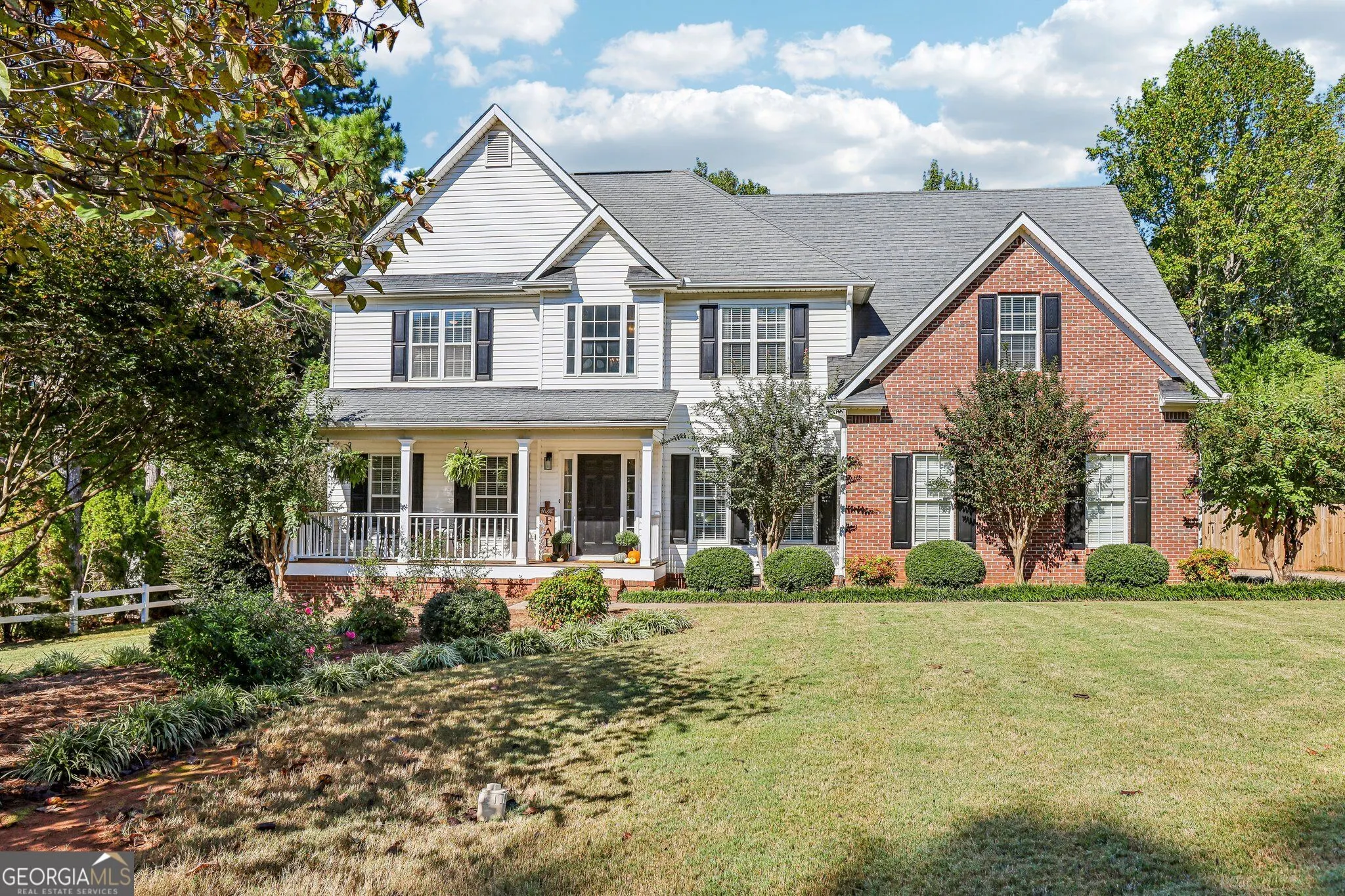 100 Wentworth Way