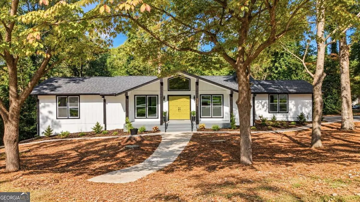 5303 Raintree Circle