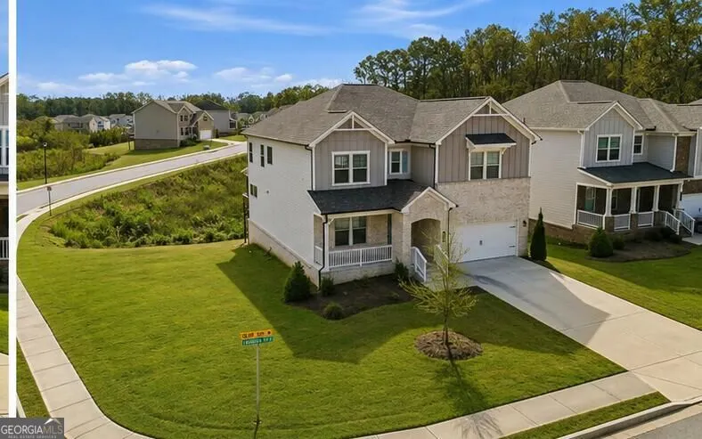 2131 Landsburg Way
