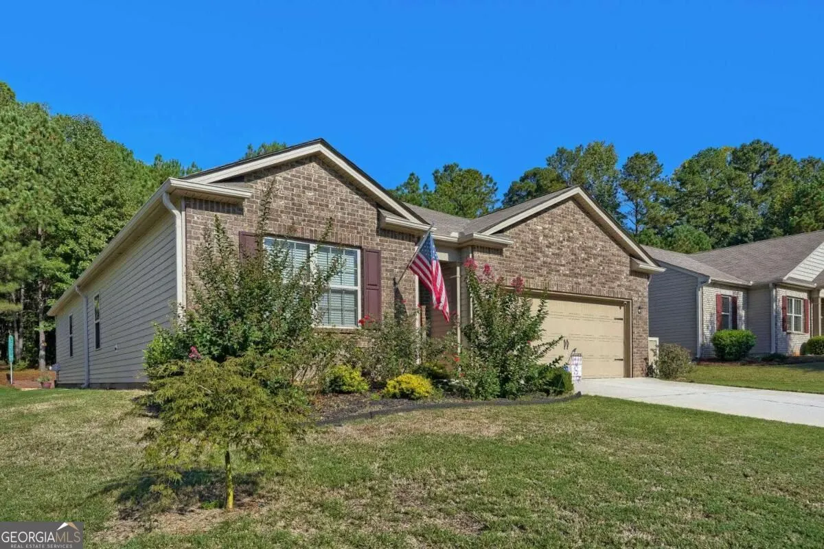 32 Westin Way