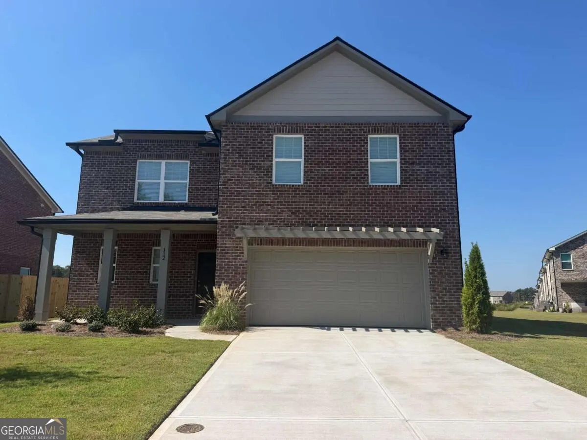 112 Maison Drive