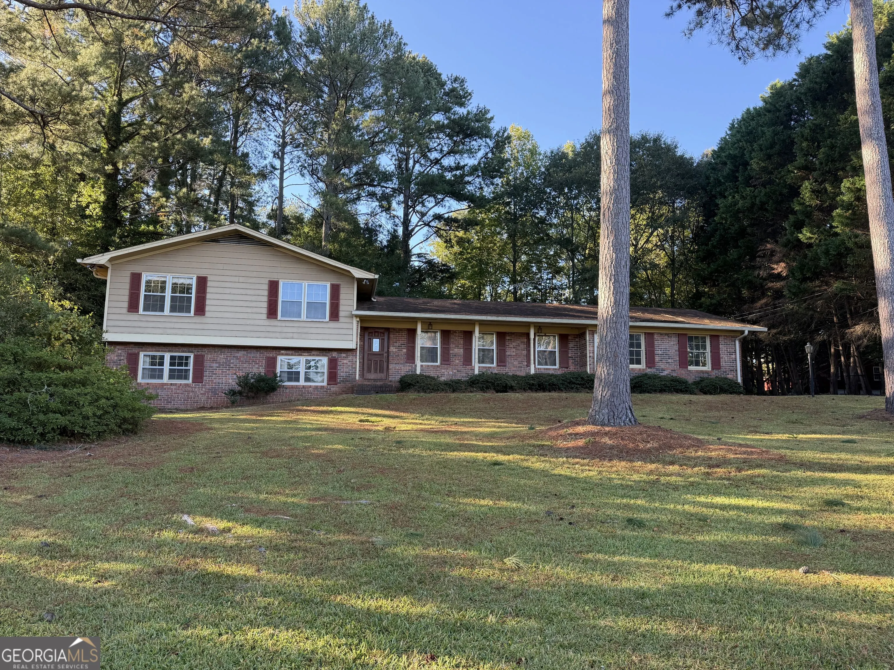 299 Rainer Road