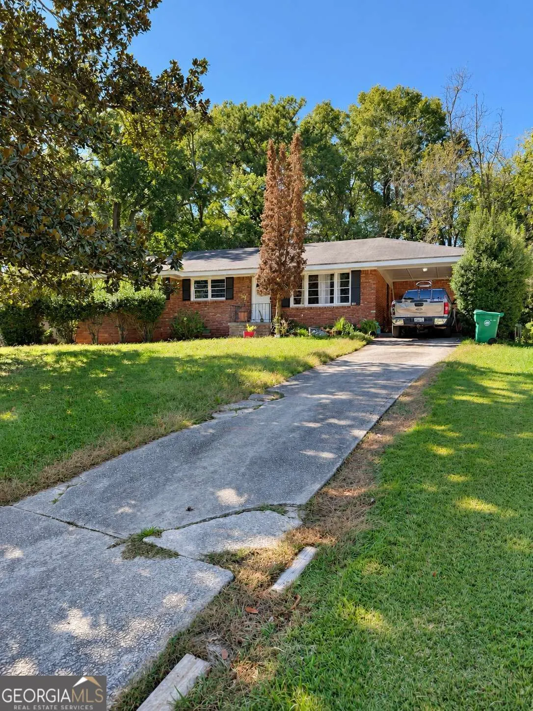 1899 Creekside Court