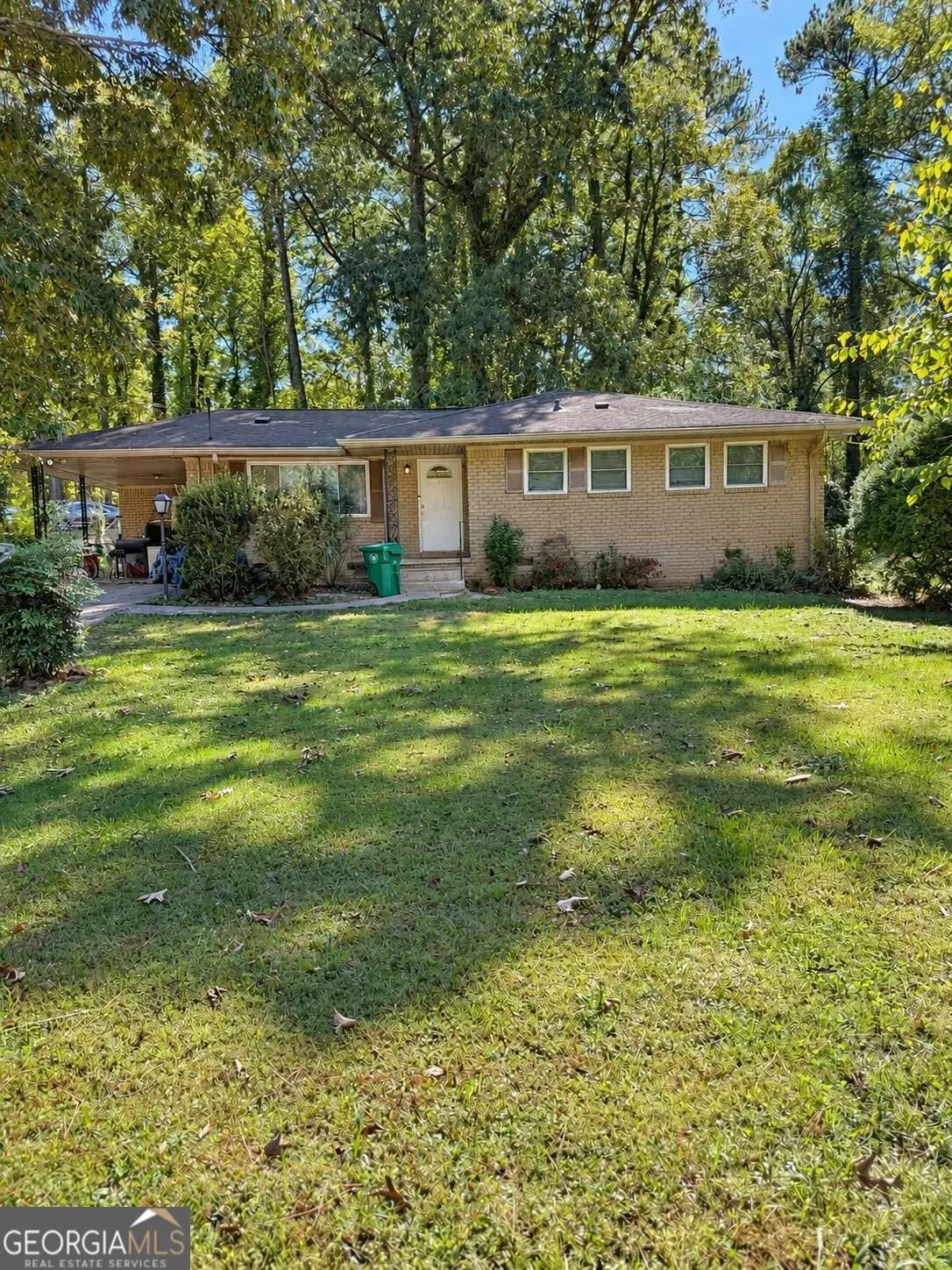 2647 Williamsburg Drive