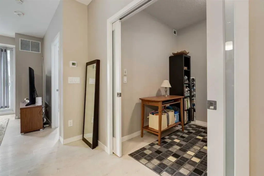 122 Mahogany Centre SE, #407