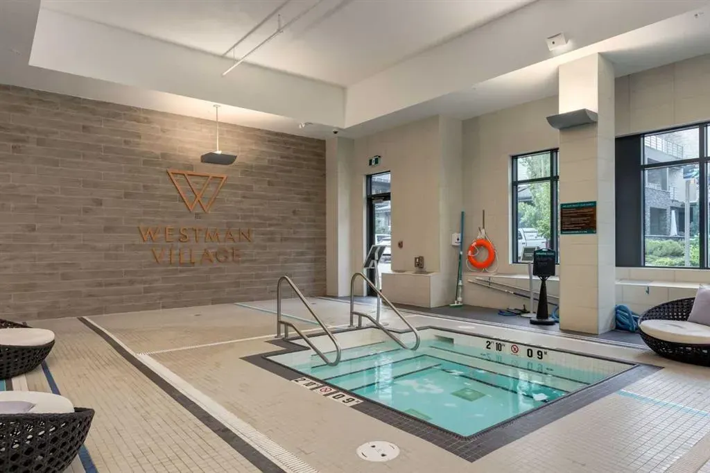 122 Mahogany Centre SE, #407