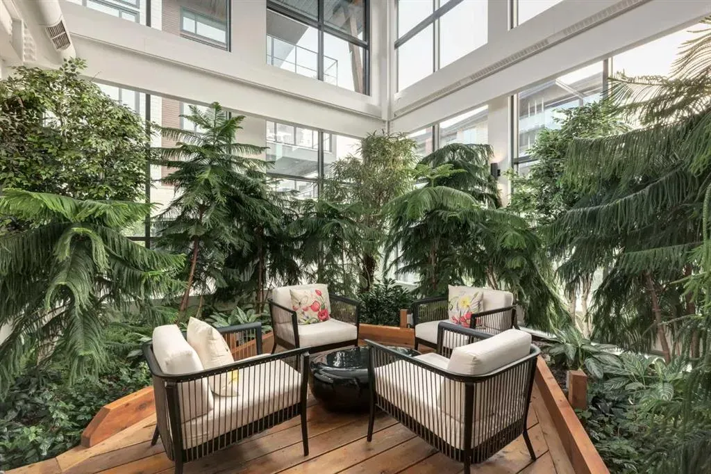 122 Mahogany Centre SE, #407