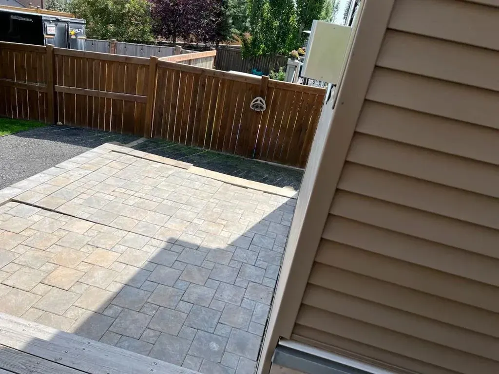 25 Westridge Way