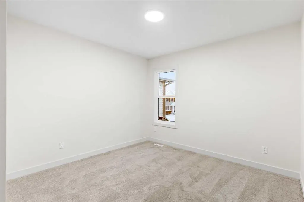 43 Belvedere Point SE