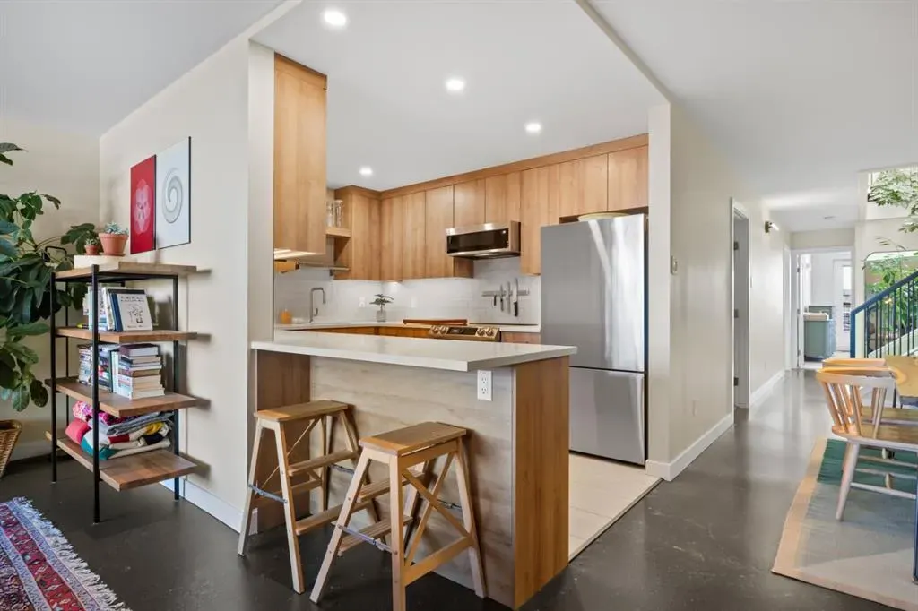 1505 8 Avenue NW, #418