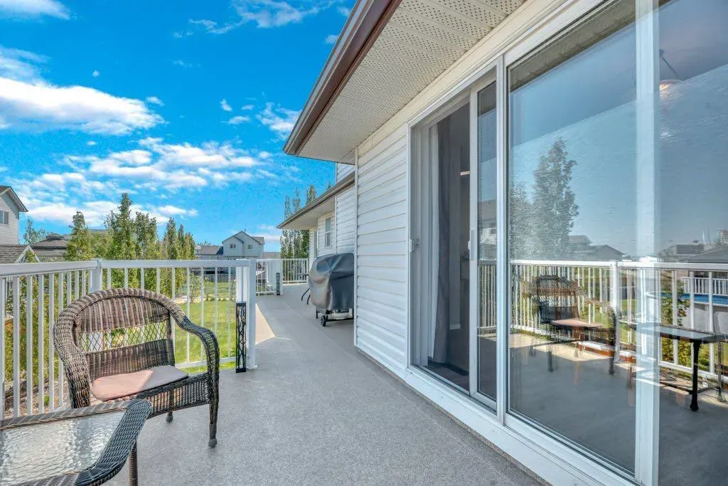 15 Henderson Bay NE