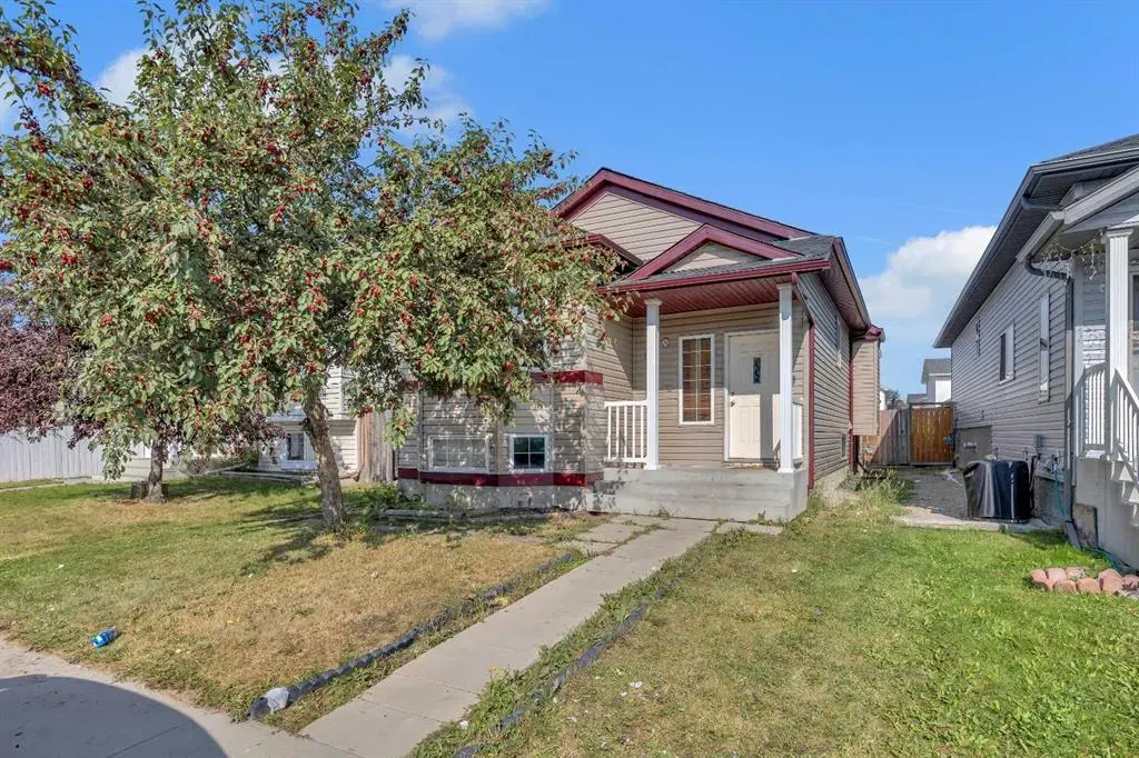 231 Martinvalley Crescent NE