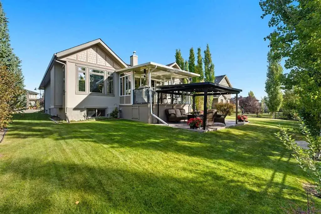 305 Silverado Ranch Manor SW