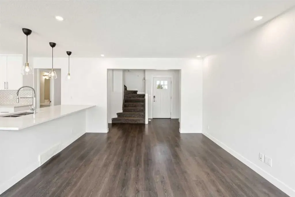 2 Citadel Estates Heights NW