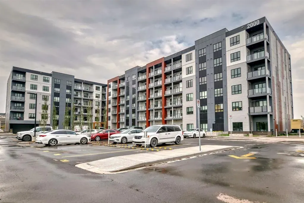60 Skyview Ranch Road NE, #2515