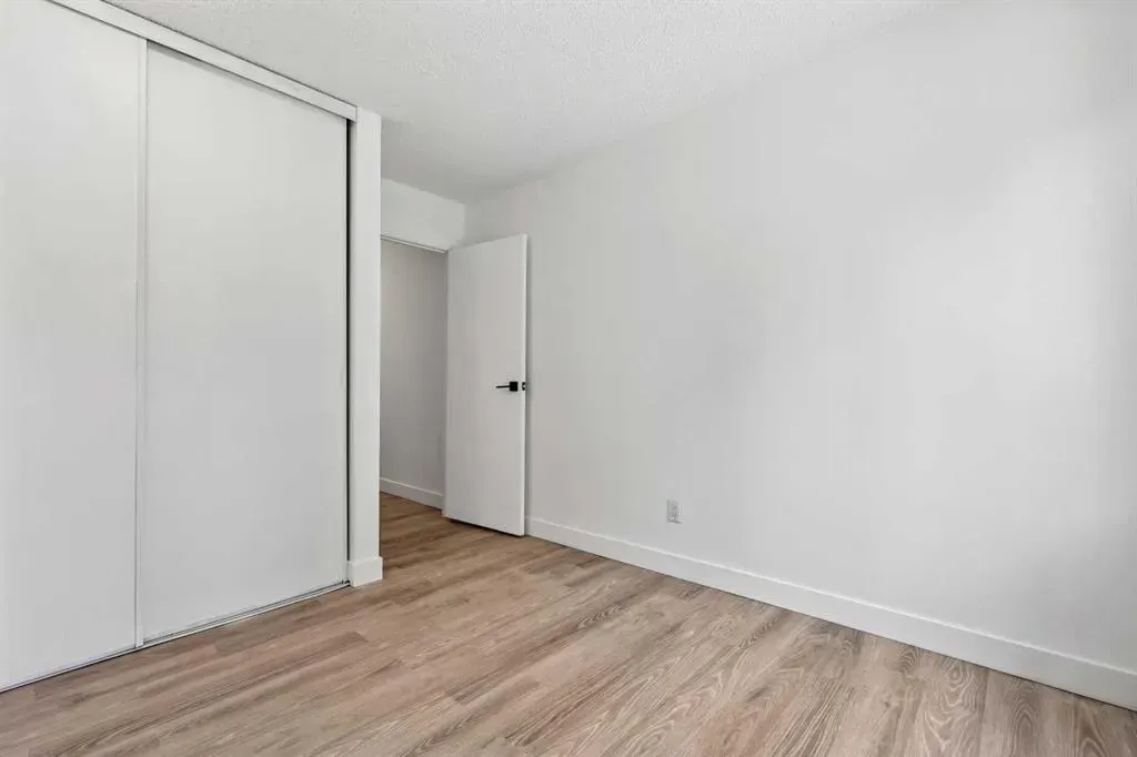 1414 5 Street SW, #206