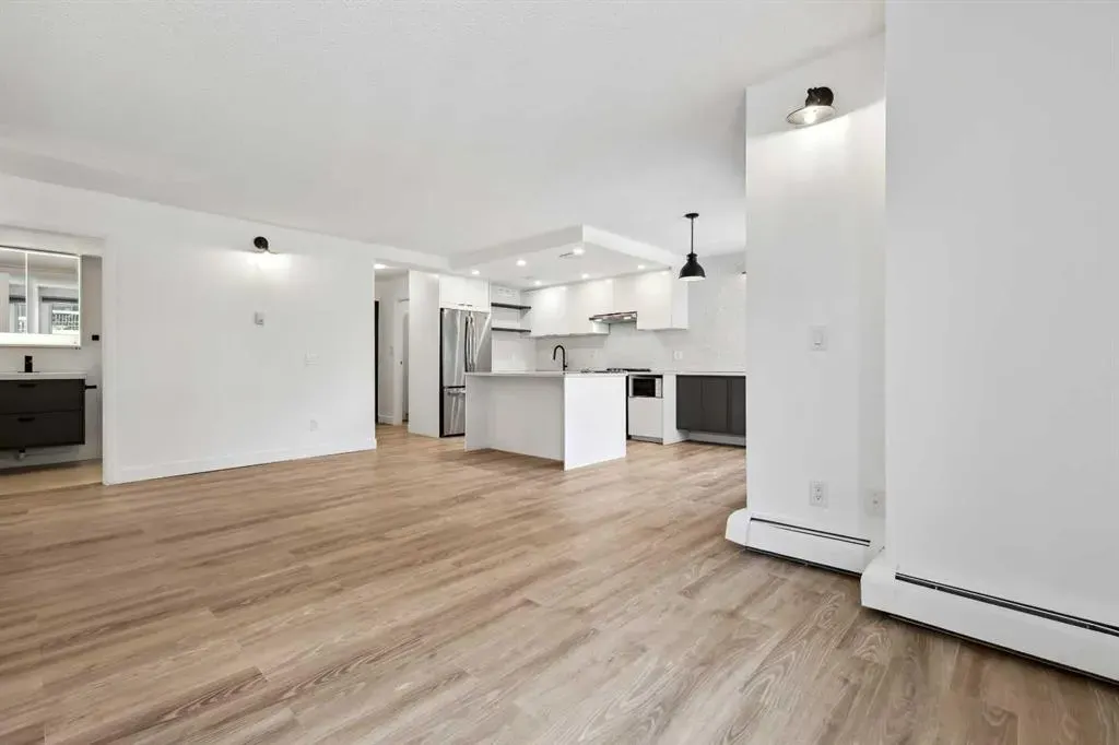 1414 5 Street SW, #206