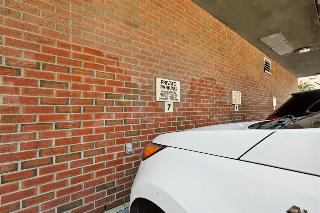 1414 5 Street SW, #206