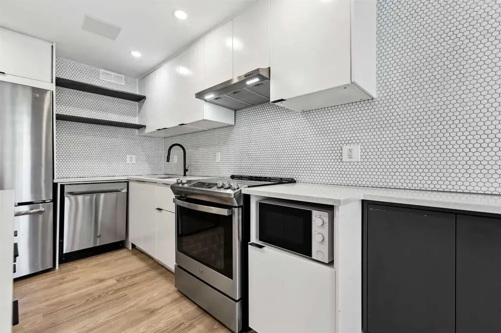 1414 5 Street SW, #206