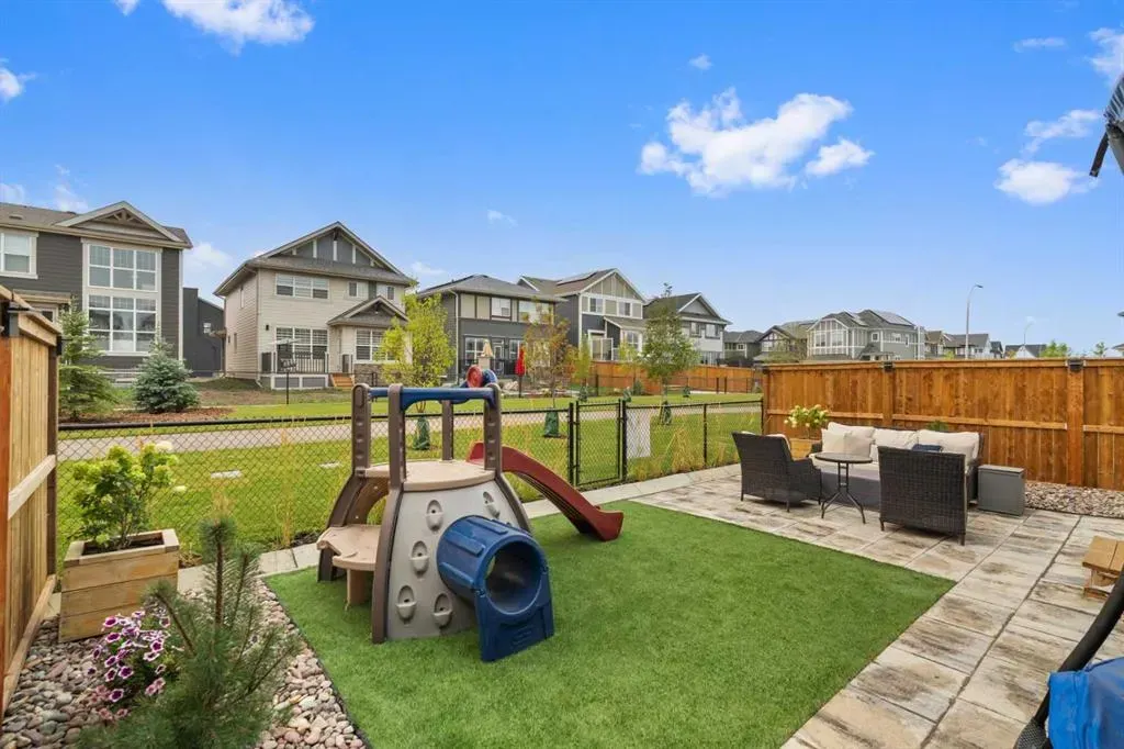 237 Magnolia Terrace SE