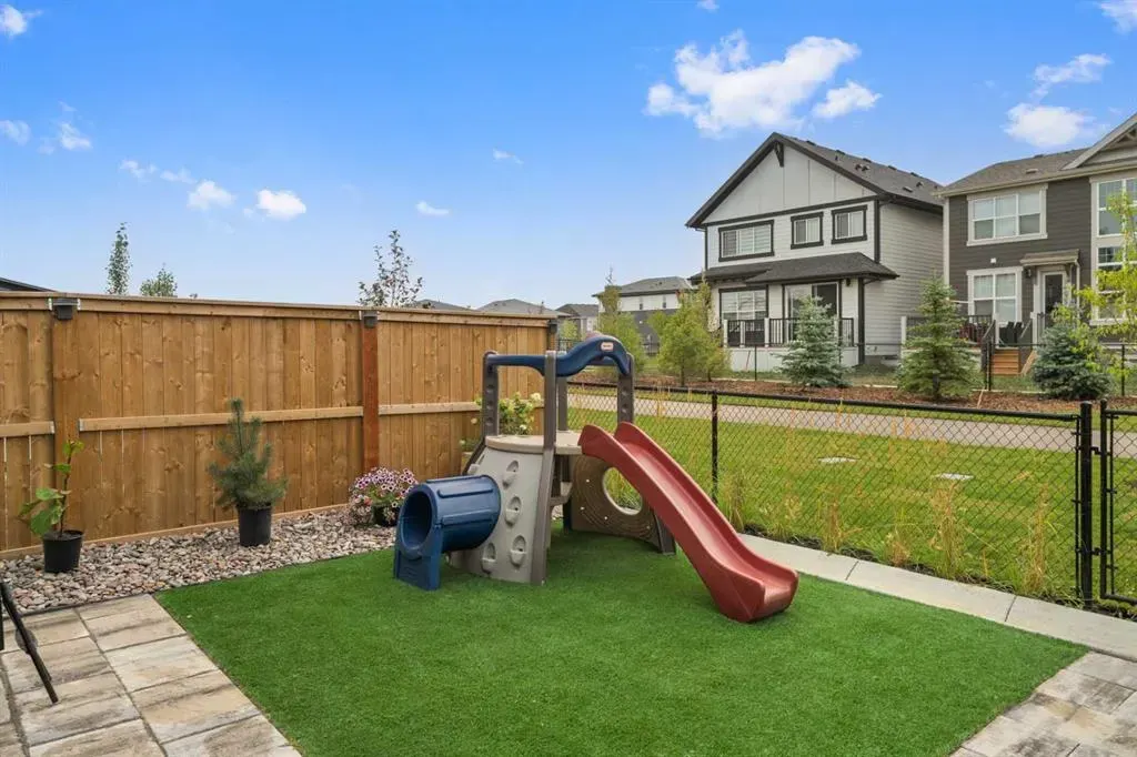 237 Magnolia Terrace SE