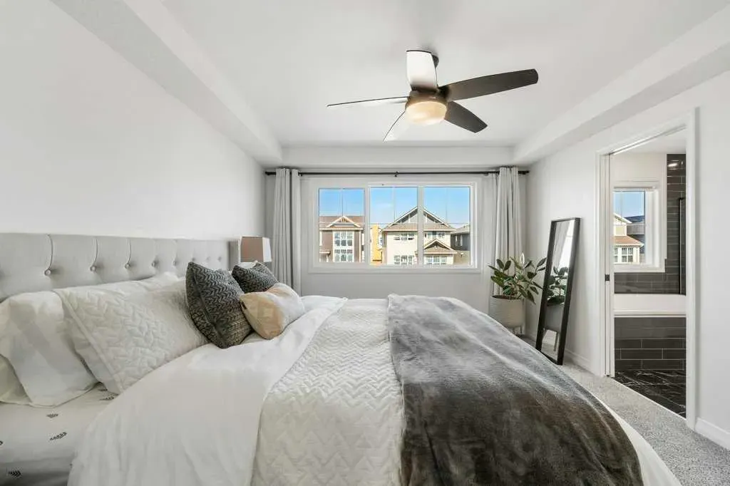 237 Magnolia Terrace SE