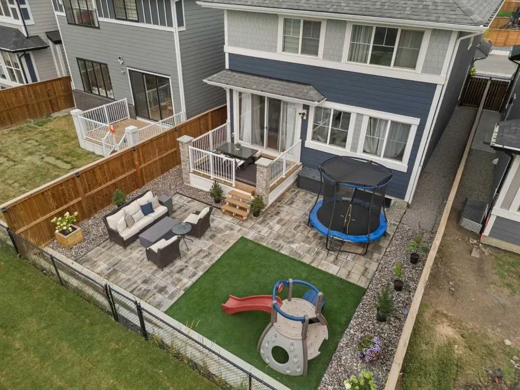 237 Magnolia Terrace SE