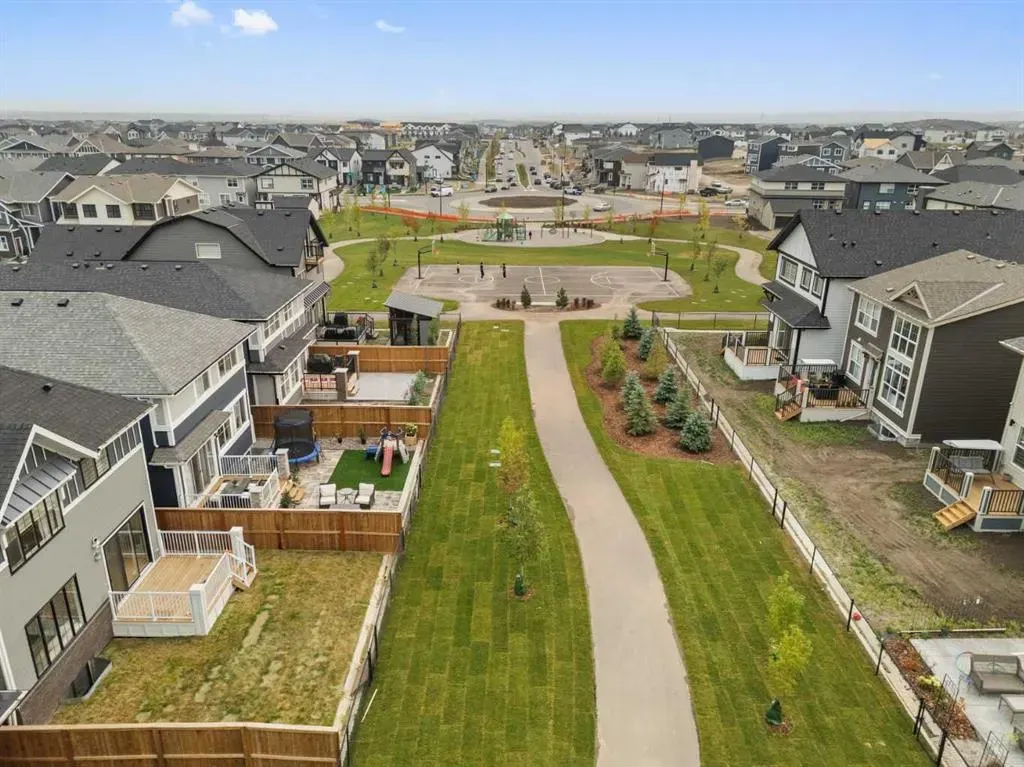 237 Magnolia Terrace SE