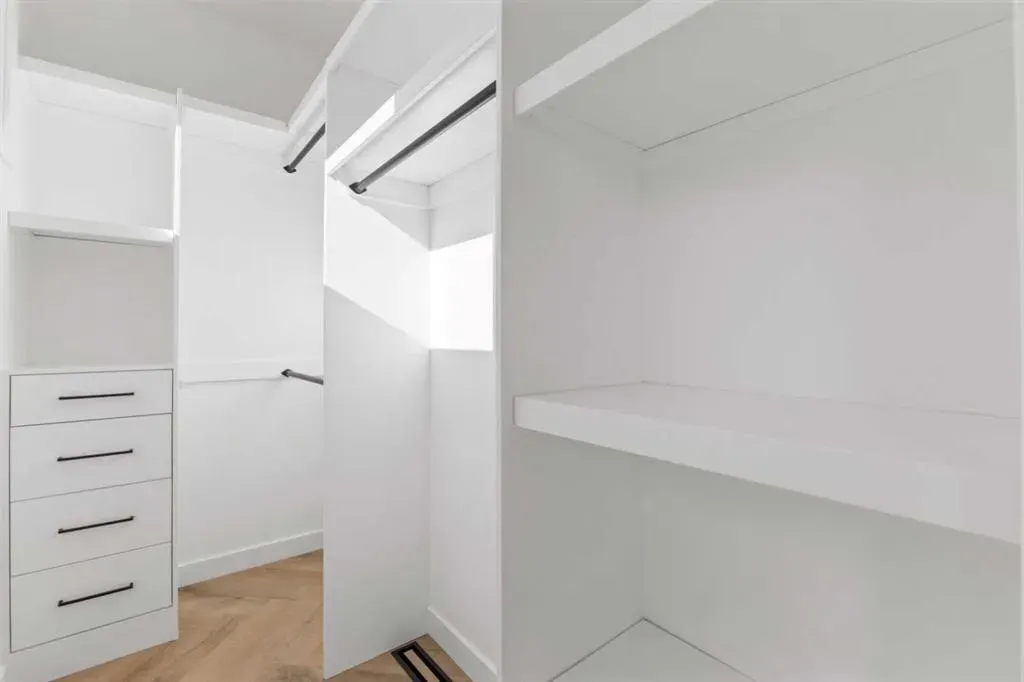 1524 29 Avenue SW, #3